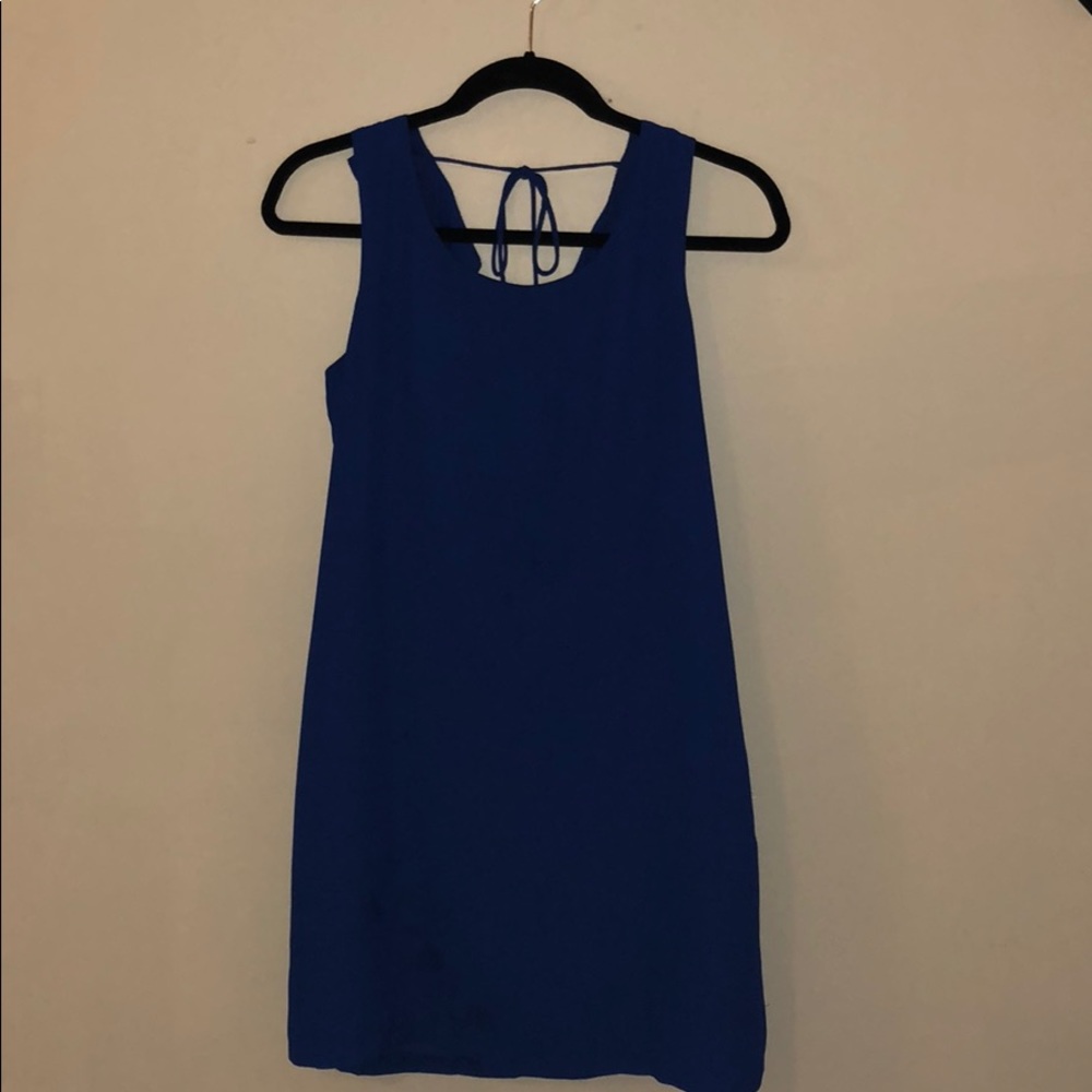 Dress - Picture 2 of 5